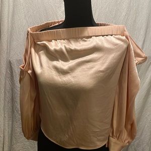 1.State blush color off the shoulder top